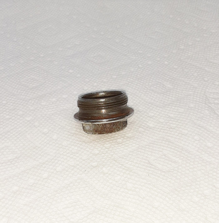 ORIGINAL HARLEY OIL TANK CAP- PANHEAD, KNUCKLEHEAD - Image 5