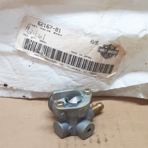 NOS ORIGINAL HARLEY 81-85 XL, FLT, FXD, SOFTAIL PETCOCK #62168-81 – KNUCKLEHEAD