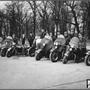 Vintage Photo Field Meet Line-Up – Molenaar Speedway Harley (1940’s)