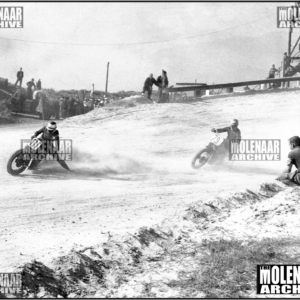 Vintage Photo Daytona 100 Ford Bliss on Bike #111 – Molenaar Harley