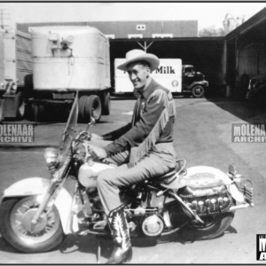 Vintage Molenaar Harley-Davidson Photo – Giant on his ’51-53 Panhead