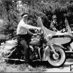 Vintage Harley Davidson Motorcycle PHOTO – Mr / Mrs Houston, Chattanooga, Tenn.