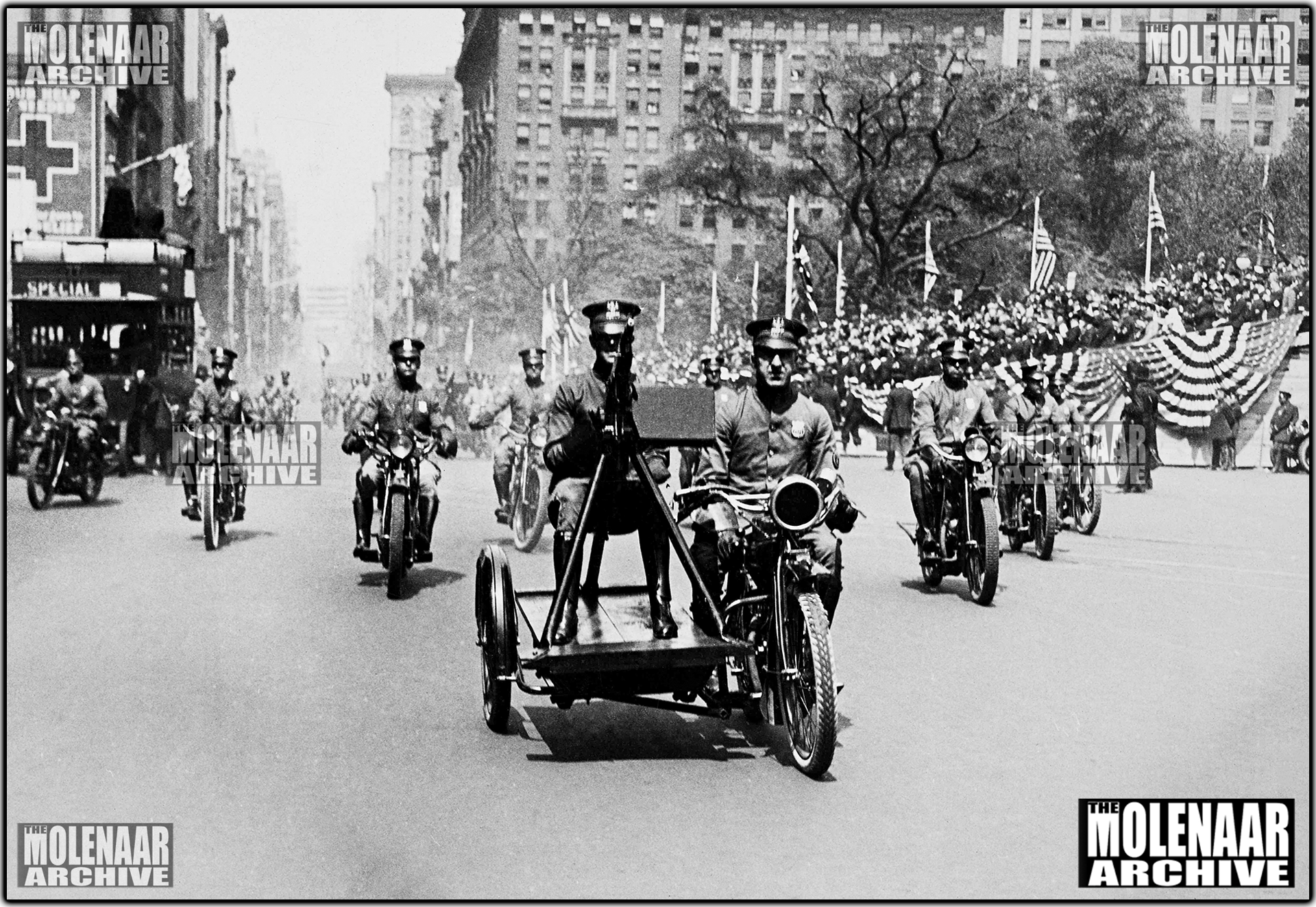 Vintage Indian Motocycle Military PHOTO - 1918 New York Annual Police Parade