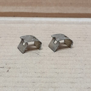 ORIGINAL HARLEY CYCLE-RAY HEADLIGHT BEZEL CLIPS #4914-35 – KNUCKLEHEAD