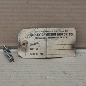 NOS ORIGINAL HARLEY SPRING, NOZZLE RETAINER #1257-33 – KNUCKLEHEAD, PANHEAD, ULH