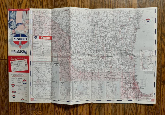 Vintage 1958 'Standard Oil' Wisconsin Road Map Atlas - Image 3