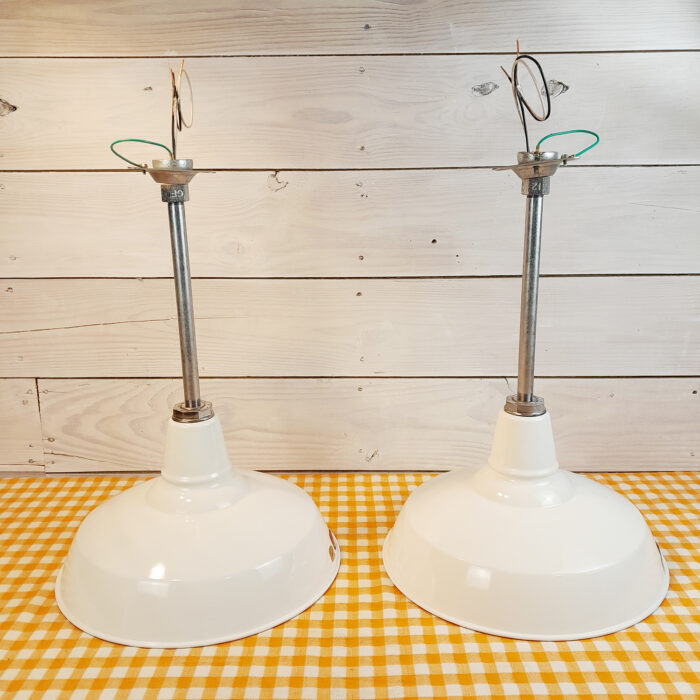 2 NOS 1940s-50's Benjamin 16" Porcelain Lights Farm Barn Industrial Gas Station - Image 11