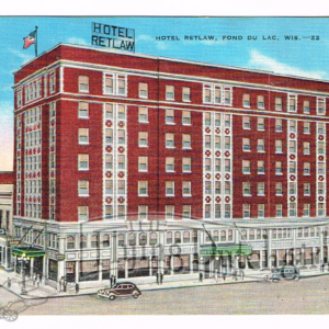 Vintage 1940’s “Hotel Retlaw” Fond Du Lac, Wis. Linen Postcard