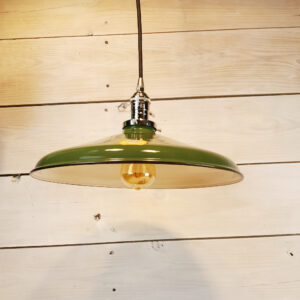 1930s Green Porcelain 14″ Vintage Shallow Benjamin Hanging Farmhouse Pendent