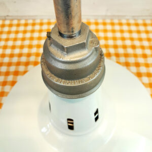 ONE Vintage 1940s Bejamin 18″ White Porcelain Industrial Gas Station Lights