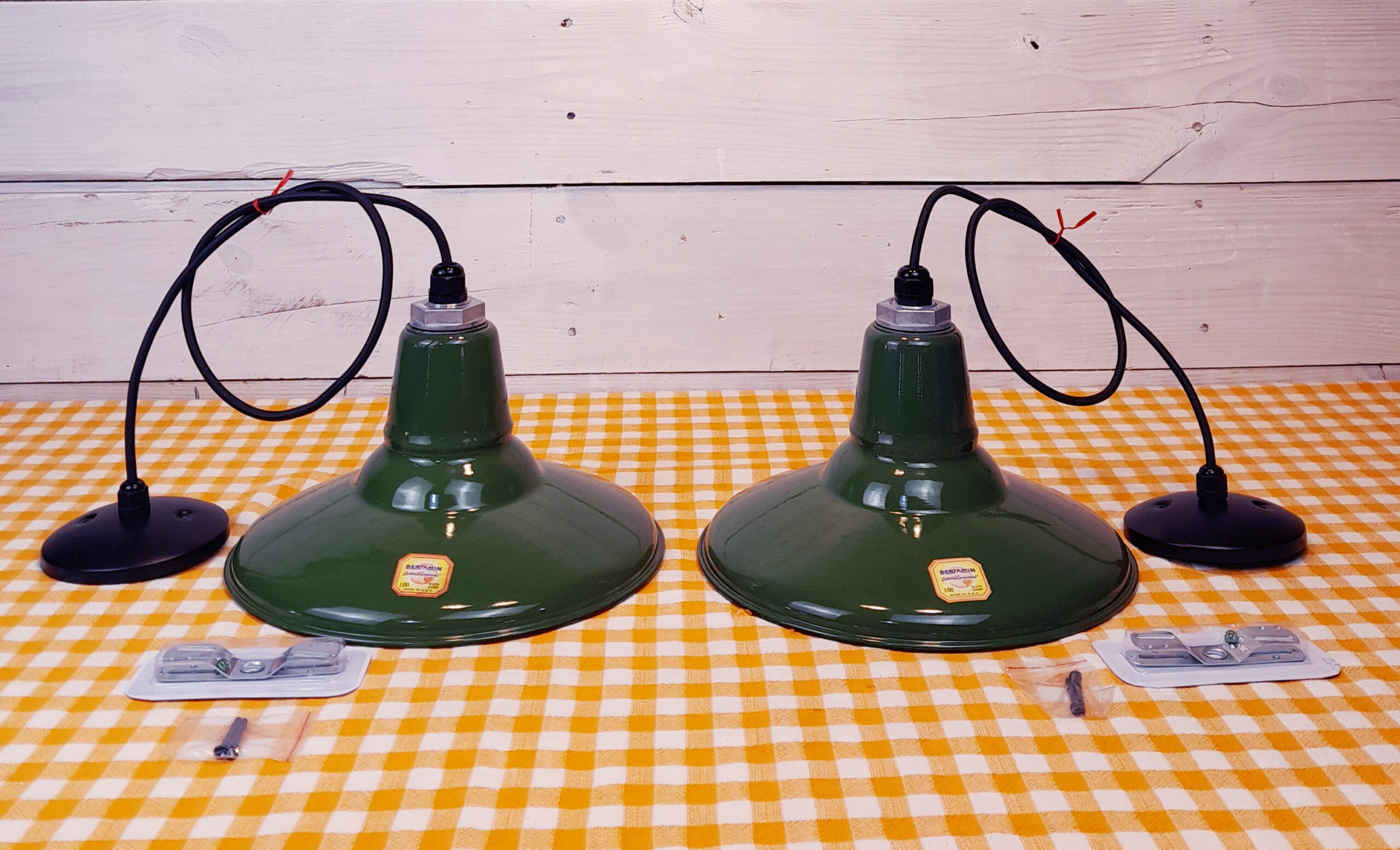 One 1940s Benjamin Green Porcelain Industrial Pendant Light NOS 14” Vintage